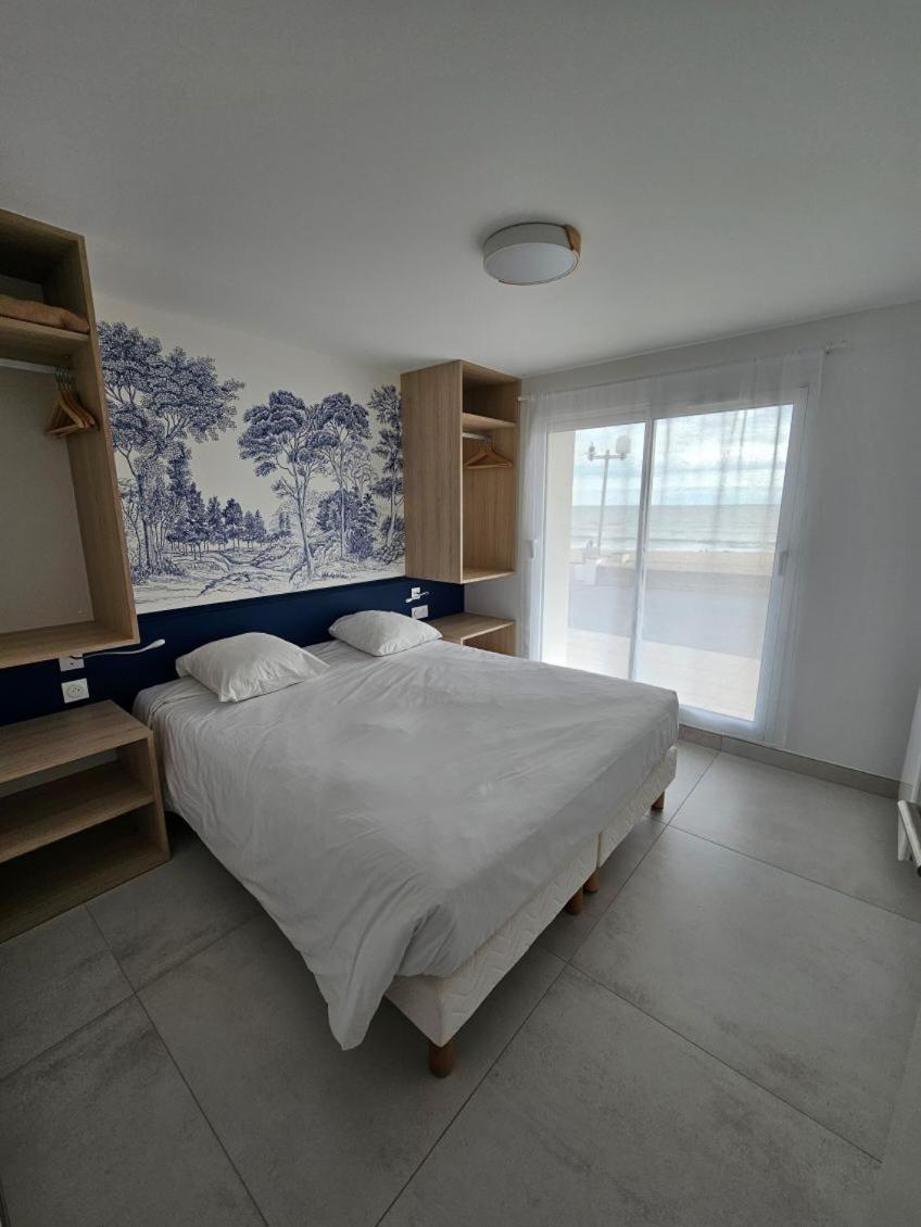 Hotel Les Dunes La Tranche-sur-Mer Bagian luar foto